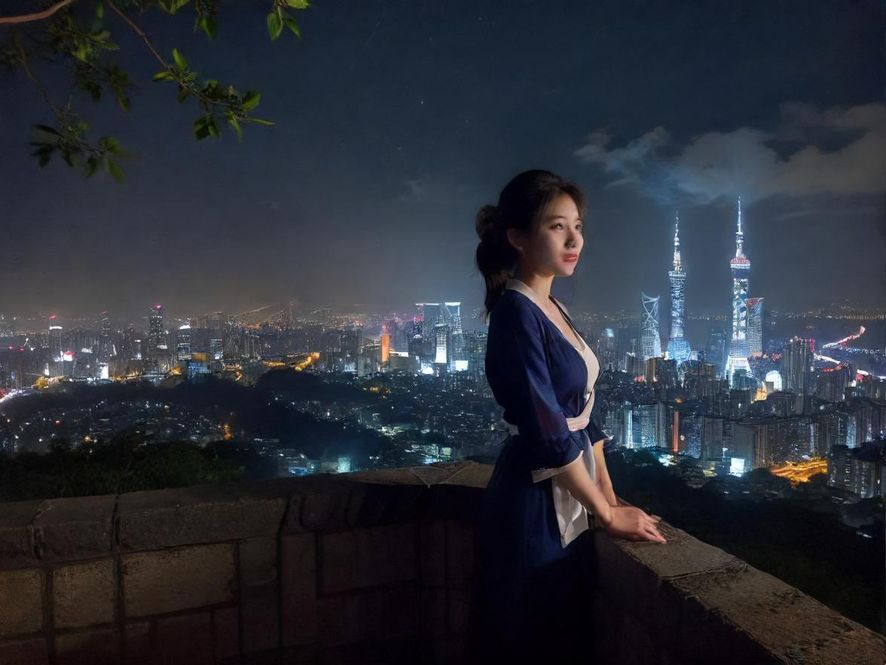 广州夜色下的休闲会所外景